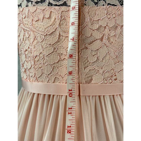 David's Bridal Pale Peach Size 4 Maxi One Shoulder Lace Dress F17063 Bellini - Picture 8 of 11